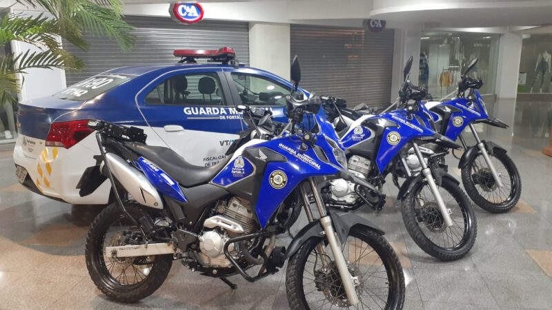Exposição de itens da Guarda Municipal de Fortaleza acontece em shopping da Capital