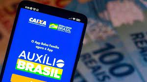 Senado aprova MP que libera empréstimo consignado a beneficiários do Auxílio Brasil￼