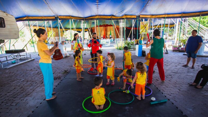 Prefeitura de Fortaleza realiza oficina de circo para crianças da Rede Municipal de Ensino