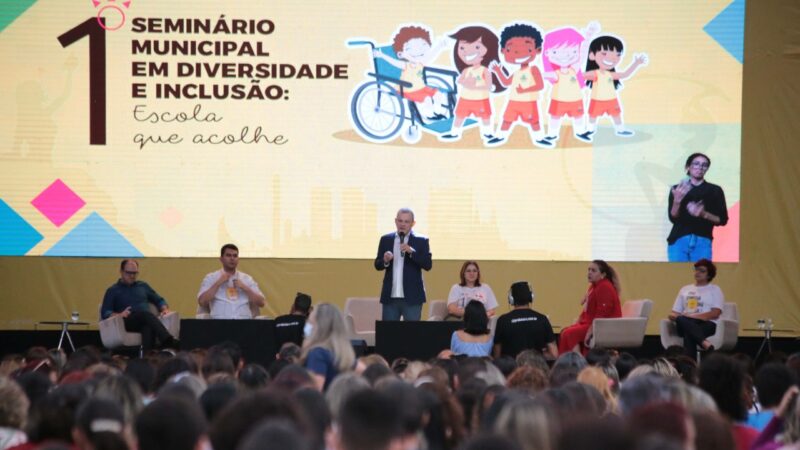 Prefeito Sarto participa de abertura do Seminário da Educação Infantil da Rede Municipal