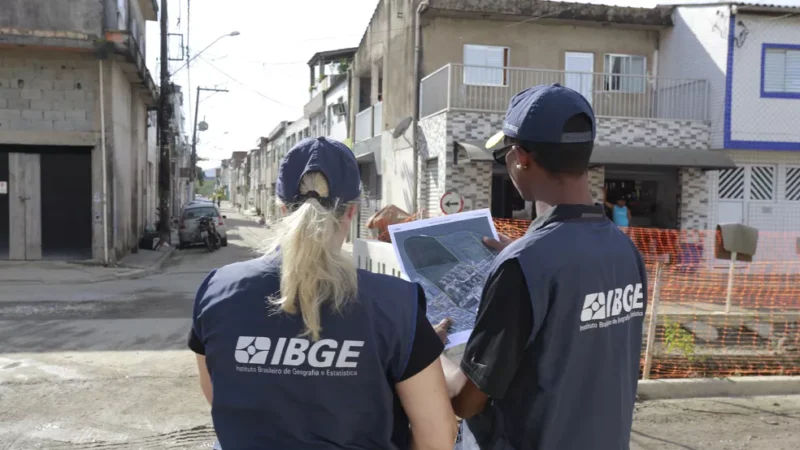 Prazo para inscrições no processo seletivo para 15 mil vagas de recenseador no IBGE termina hoje