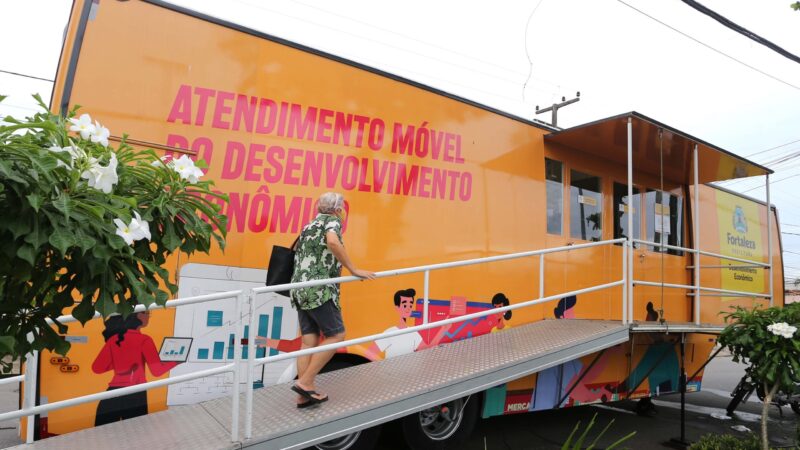 Unidade Móvel da SDE atende empreendedores e trabalhadores na Beira-Mar até 31 de agosto