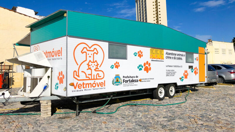 Prefeitura de Fortaleza inaugura quarta unidade do VetMóvel