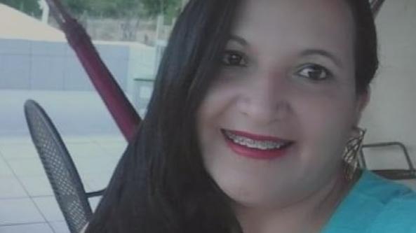 Mulher é assassinada a golpes de faca no centro de Iguatu; suspeito alegou ‘ciúme’