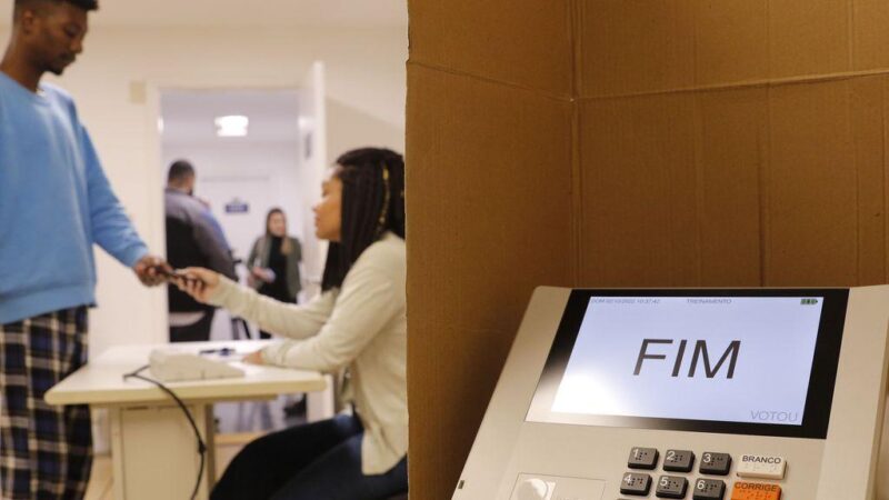 Servidores do Ceará que votam longe da cidade que trabalham terão ponto facultativo na segunda (3)
