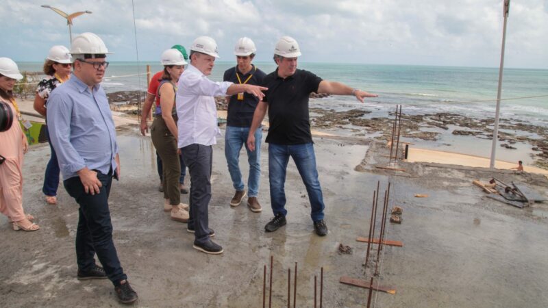 Prefeito Sarto vistoria obra do novo Centro de Educação Infantil no Pirambu