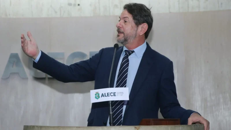 Em meio ao impasse, Cid diz que a emenda de bancada está sendo desvirtuada