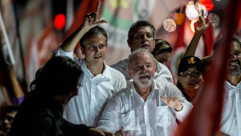 Camilo Santana é nomeado para equipe de transição de Lula