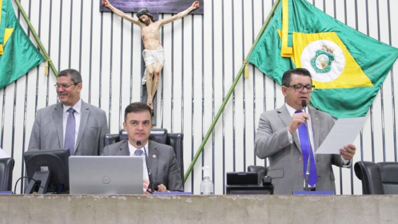 Assembleia aprova o novo Regimento Interno da Casa