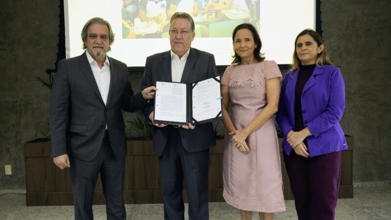 Em iniciativa pioneira no Brasil, alunos da rede estadual do Ceará terão disciplina de Formação para Cidadania e Controle Social