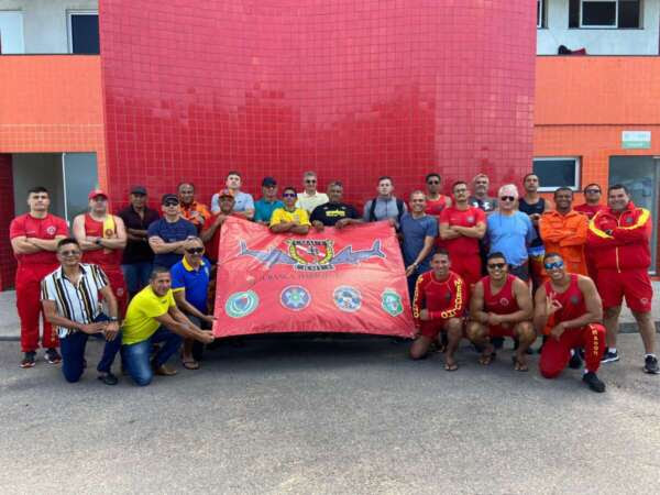 Companhia de Mergulho de Resgate do CBMCE comemora dois anos de serviços prestados