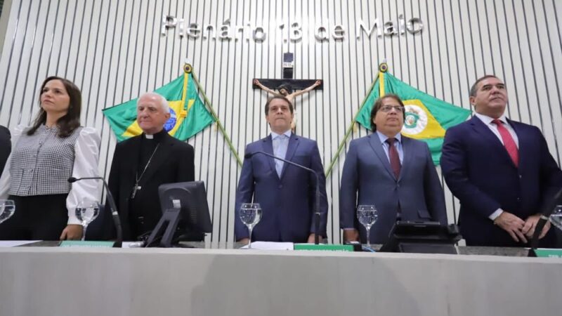 Primeira-Dama do Ceará participa de sessão especial na Alece com anúncio de ações de combate à fome