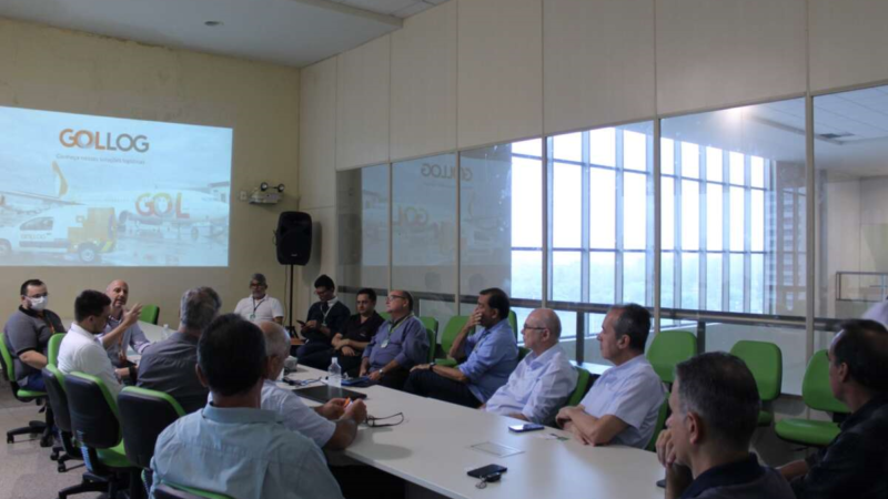 Representantes da GOLLOG participam de reunião da Sedet