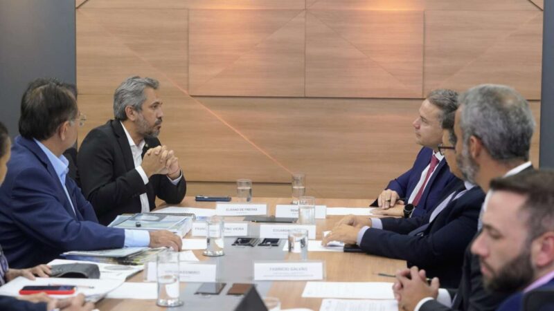 Em reunião com governador, ministro dos Transportes garante duplicação de duas BRs e recursos para conclusão do Anel Viário