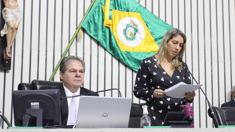 Projeto do Poder Executivo e mais 11 de parlamentares iniciam tramitação na Alece
