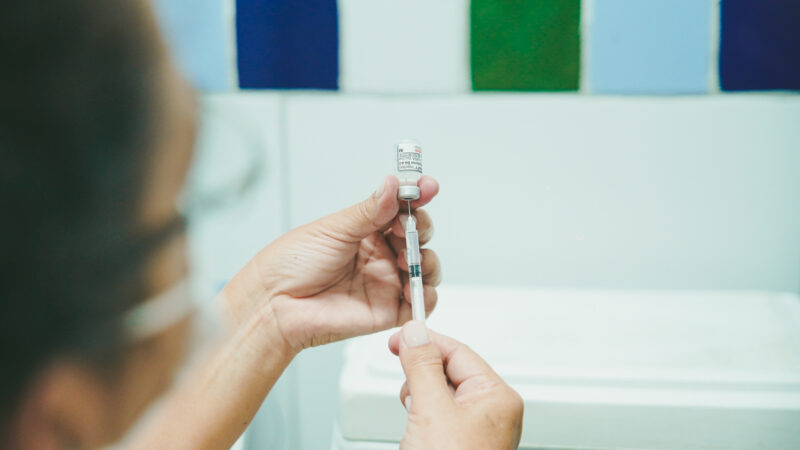 Confira a programação da vacinação contra a Covid-19 nesta quinta-feira (11/05)