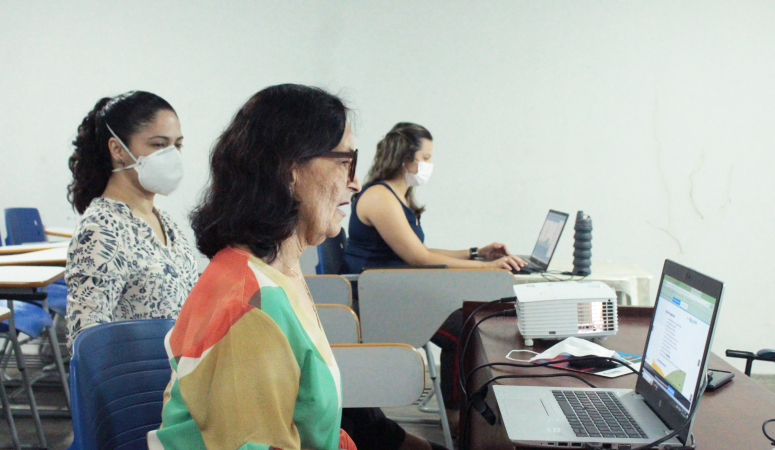 Oficina de Produção do Conhecimento Científico orienta finalistas do Concurso Município Inovador