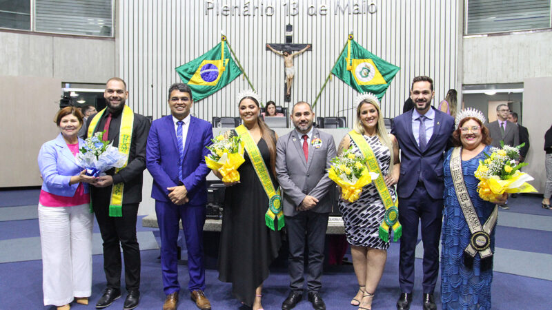 Assembleia recebe Misses e Mister Dreams Plus Size e participante do The Voice Kids