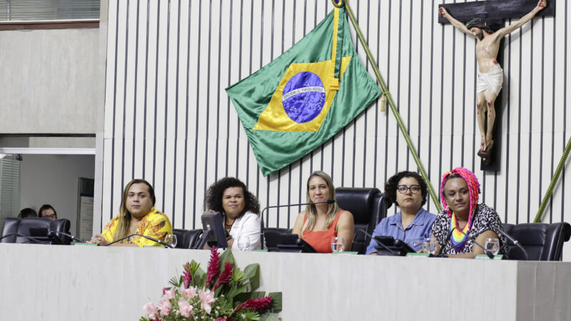 Os 34 anos de lutas e conquistas do Grab são reconhecidos e celebrados na Alece