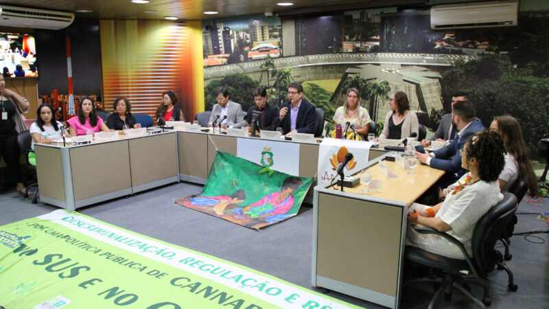Regulamentação do uso da cannabis medicinal é defendida em audiência na Alece