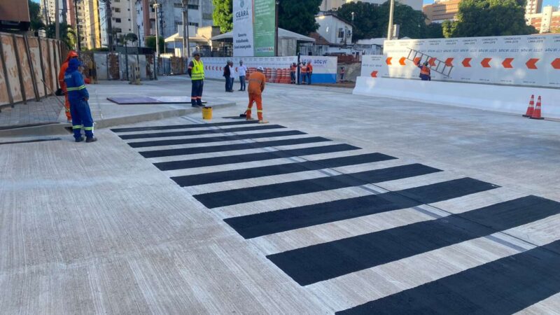 Tráfego de veículos e pedestres será liberado na Rua Nunes Valente neste sábado (29)