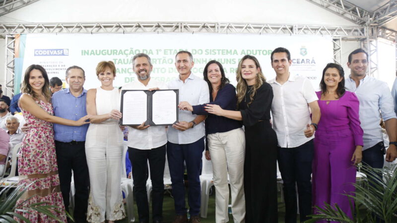 Em Tauá, Governo do Ceará inaugura sistema adutor Arneiroz–Sertão dos Inhamuns e participa de lançamento de programa federal