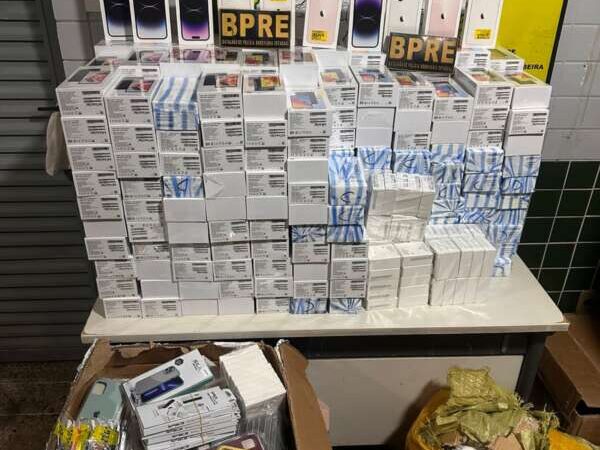 Carga com mais de 300 celulares é apreendida pela PMCE em Iguatu