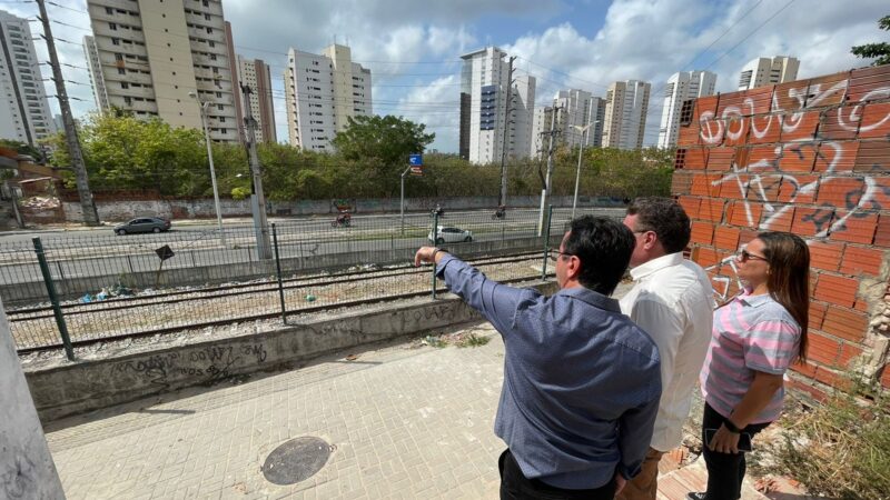 Vistoria prepara construção da Passarela Vicente Linhares, em Fortaleza