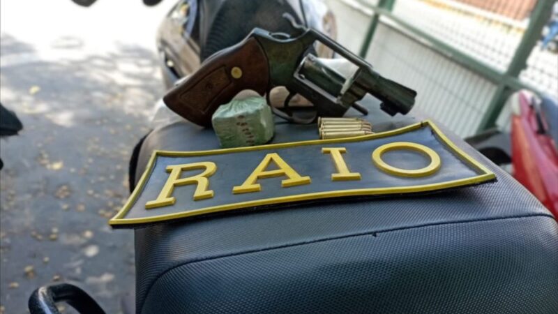 Polícia Militar apreende armas de fogo e drogas em ações realizadas na cidade de Sobral