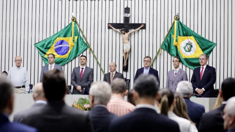 Importância do profissional economista é destacada em solenidade na Alece