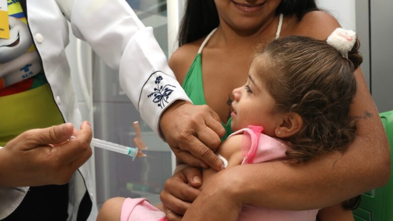 Prefeitura de Fortaleza aplica mais de 100 mil doses em Campanha de Multivacinação 2023