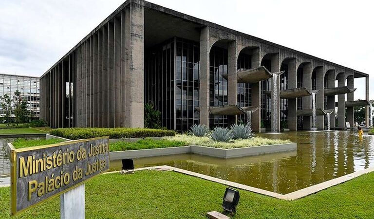 Brasil assina Tratado de Constituição da Comunidade de Polícias da América