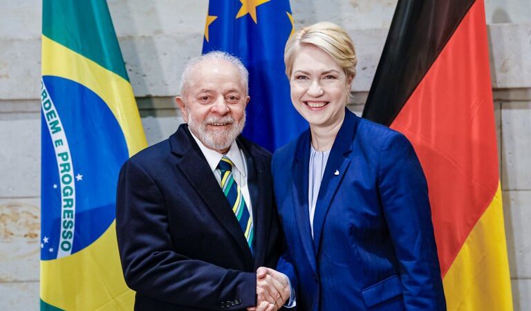 Com a chefe do Conselho Federal alemão, Lula articula ampliação de investimentos