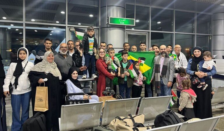 Presidente Lula participa de almoço oferecido aos repatriados da Faixa de Gaza