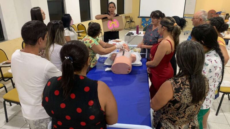 Casa de Cuidados do Ceará promove capacitação para qualificar assistência a pacientes do equipamento