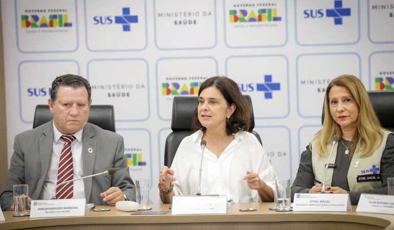 “Faço um chamamento a toda a sociedade para o Dia D contra a dengue”, diz Nísia Trindade