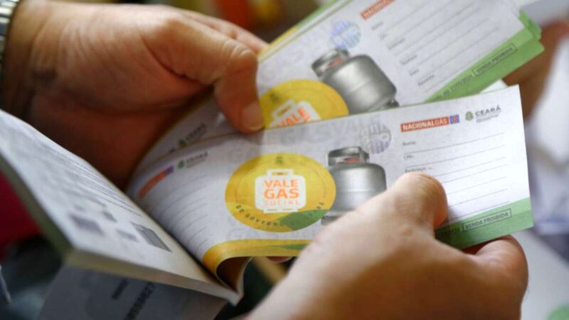 Entidades credenciadas ao Mais Nutrição recebem tíquetes do Vale Gás Social