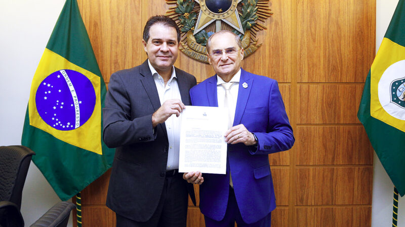 TJCE entrega à Alece projeto para criação de dois Juizados da Mulher