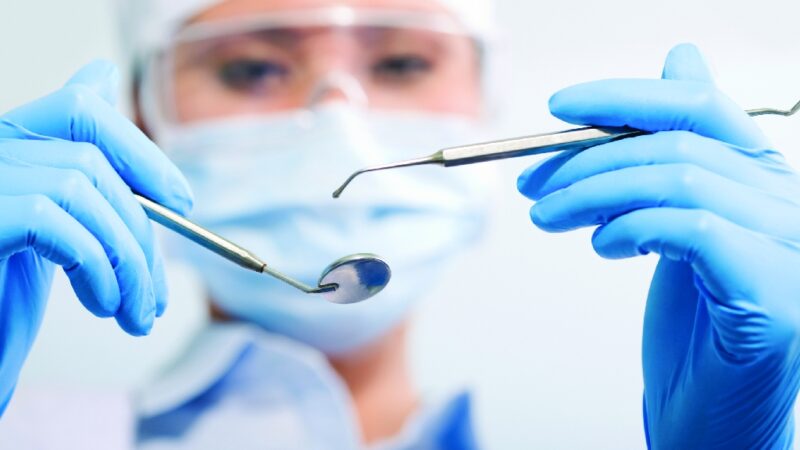 Alece celebra o Dia do Dentista em sessão solene nesta terça-feira