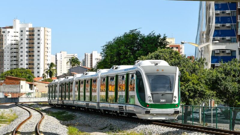 Metrô e VLTs circulam no domingo do 2º turno; confira os horários