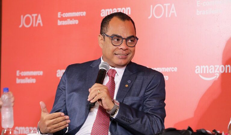 Governo investe em modernização do Sine para reduzir desigualdades no trabalho