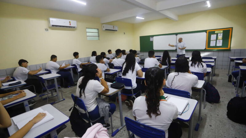 Reajuste de 6,27% do piso salarial para professores da rede pública estadual é aprovado na Assembleia Legislativa