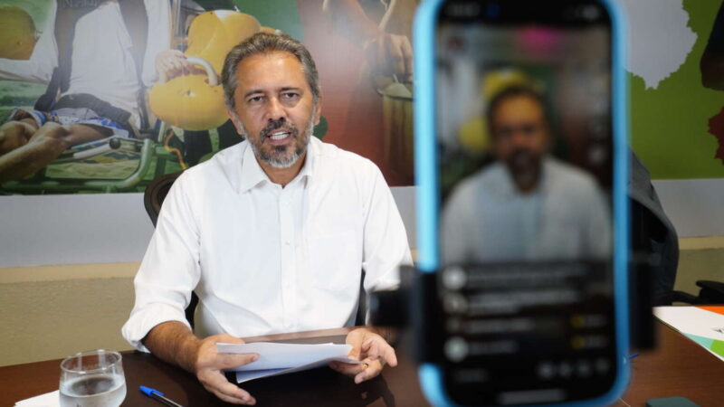 Em live, governador Elmano de Freitas divulga cronograma das próximas etapas do concurso da Seas