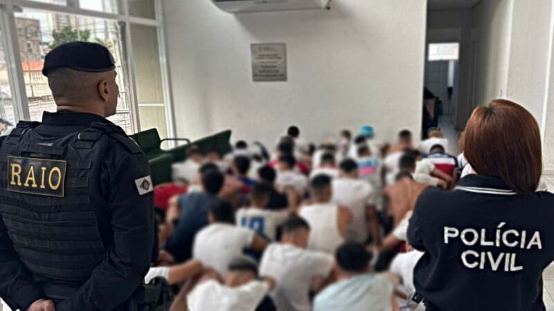Projeto de lei propõe interrupção de benefícios sociais para envolvidos em conflitos de torcidas