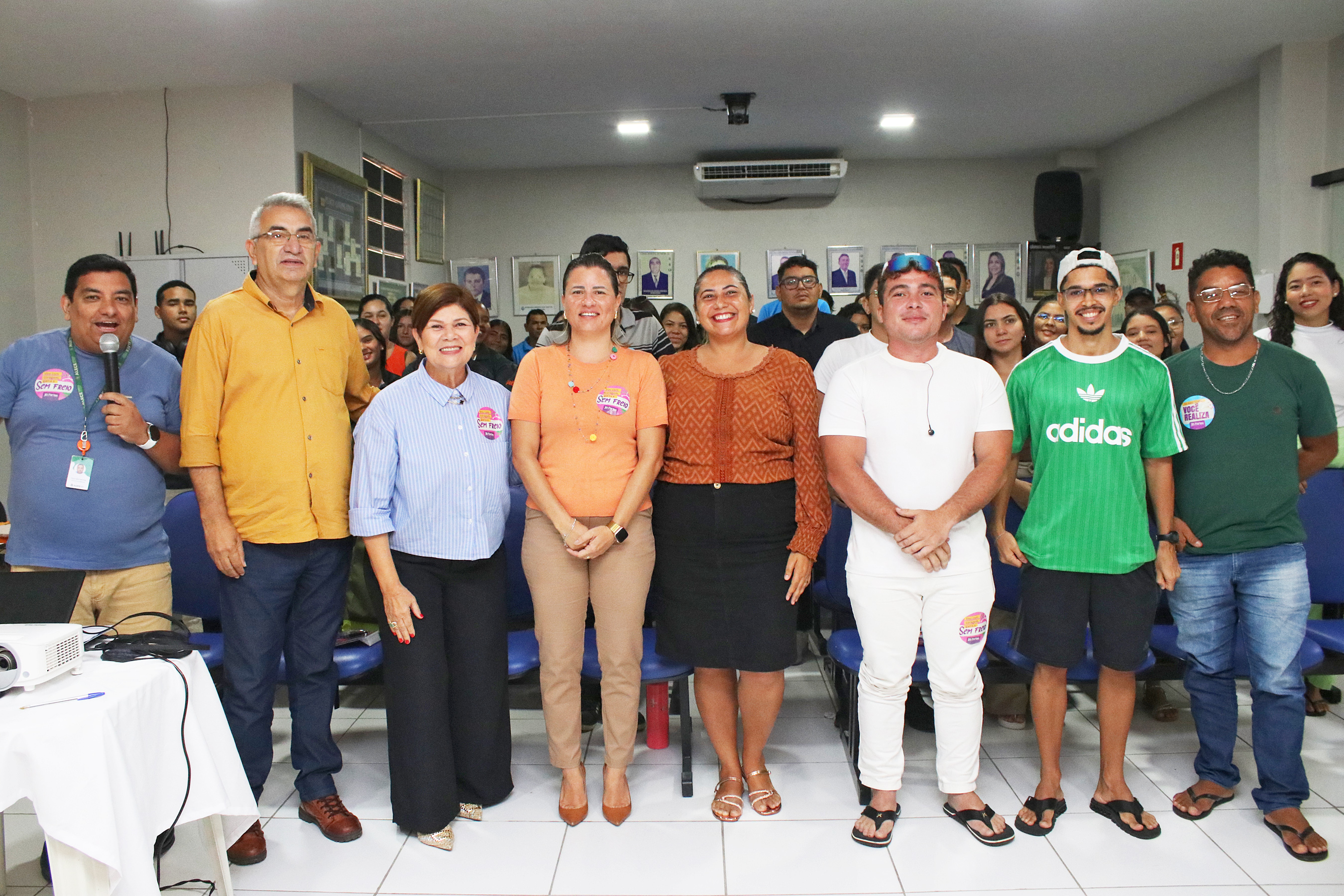 Alece realiza aula do Alcance Profissionalizante em Fortim