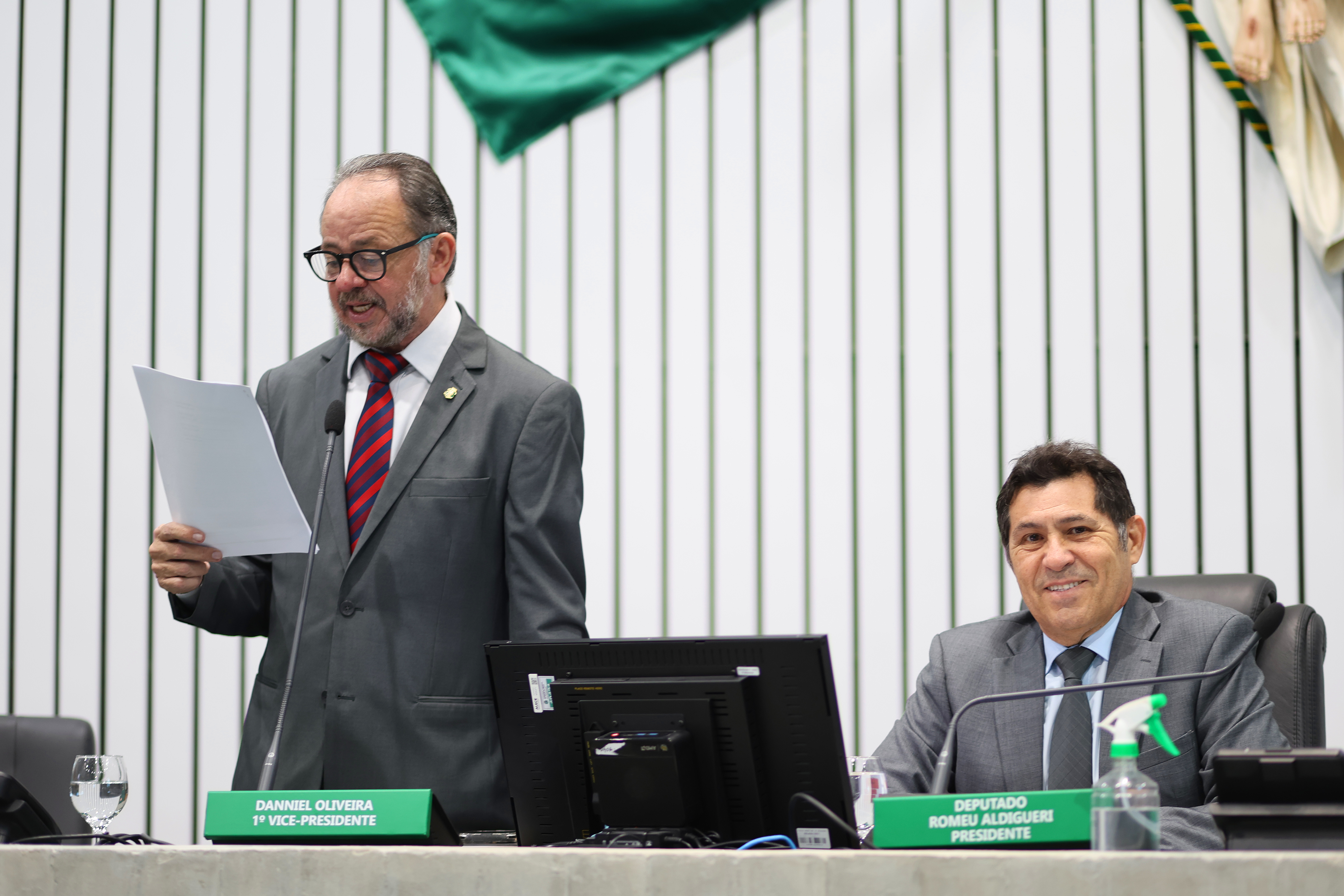 Sete projetos iniciam tramitação na Alece nesta quinta-feira