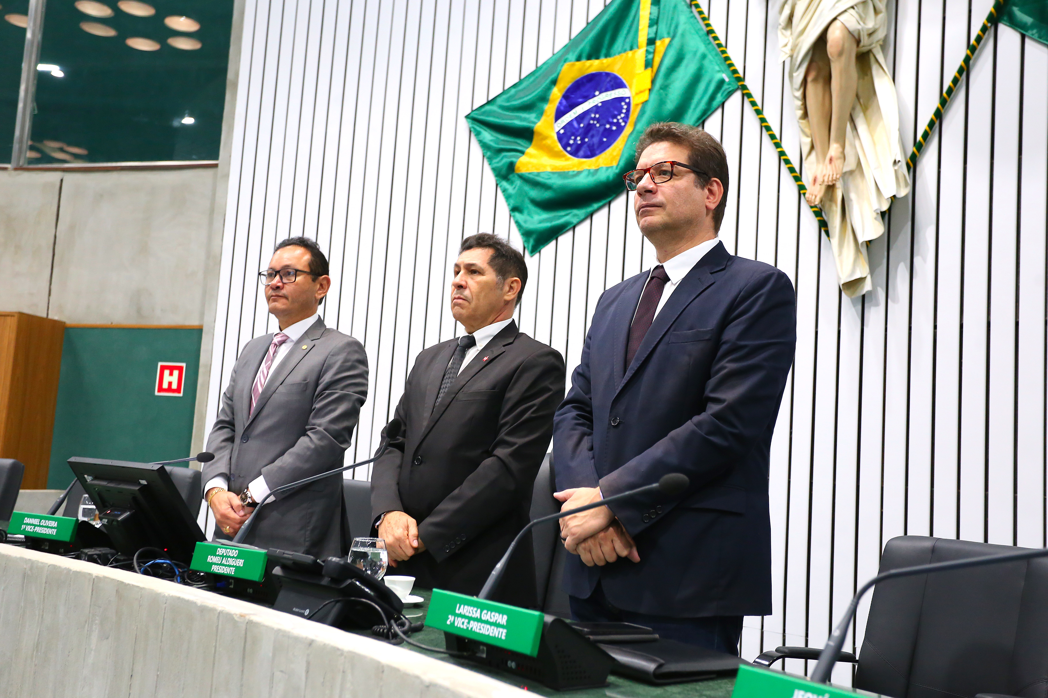 Vinte e dois projetos começam a tramitar na Assembleia Legislativa nesta quinta-feira