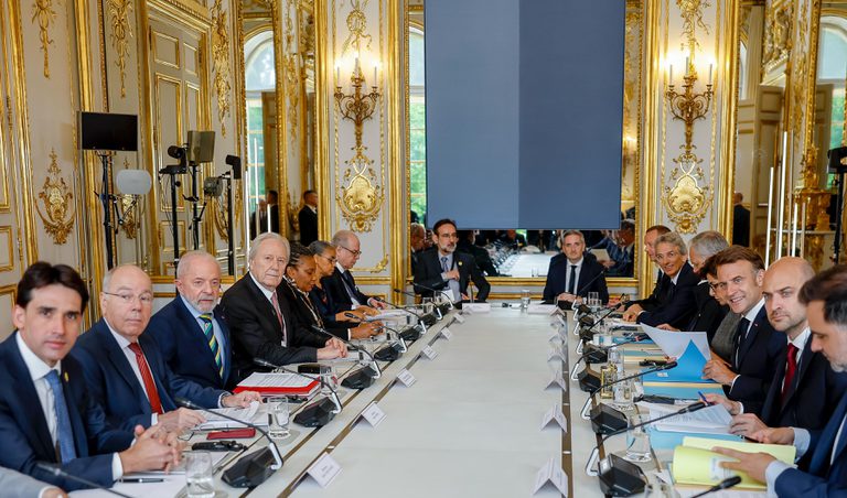 Lula e Macron reforçam relações bilaterais: humanismo a serviço do progresso