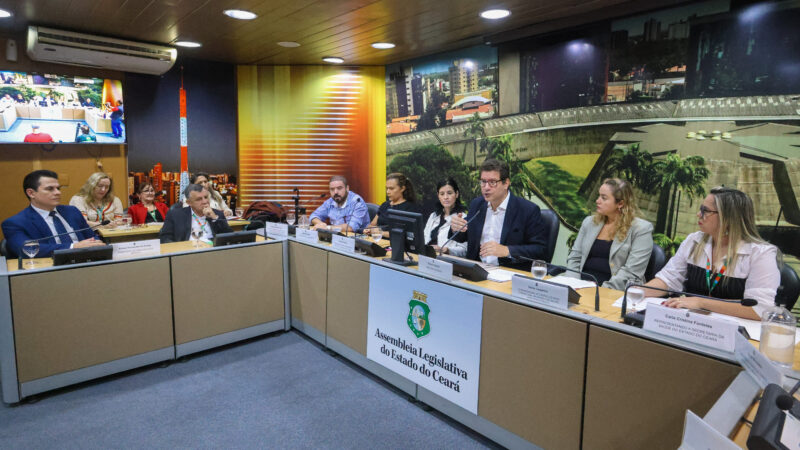 Ampliação do serviço de hemodinâmica no CE e proteção dos trabalhadores da área são defendidas em audiência