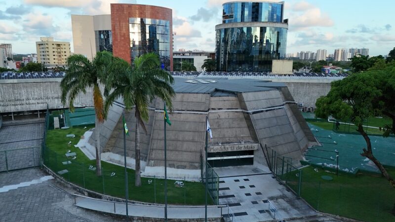 Dr. Valdester Cavalcante recebe Título de Cidadão Cearense nesta quinta na Alece